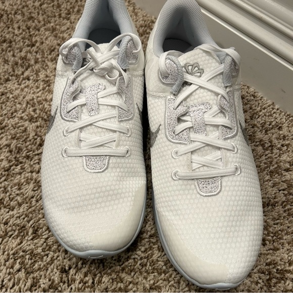 Nike Flex Men’s Running Shoes Size 12 | White & Silver | New in Box - Picture 3 of 11